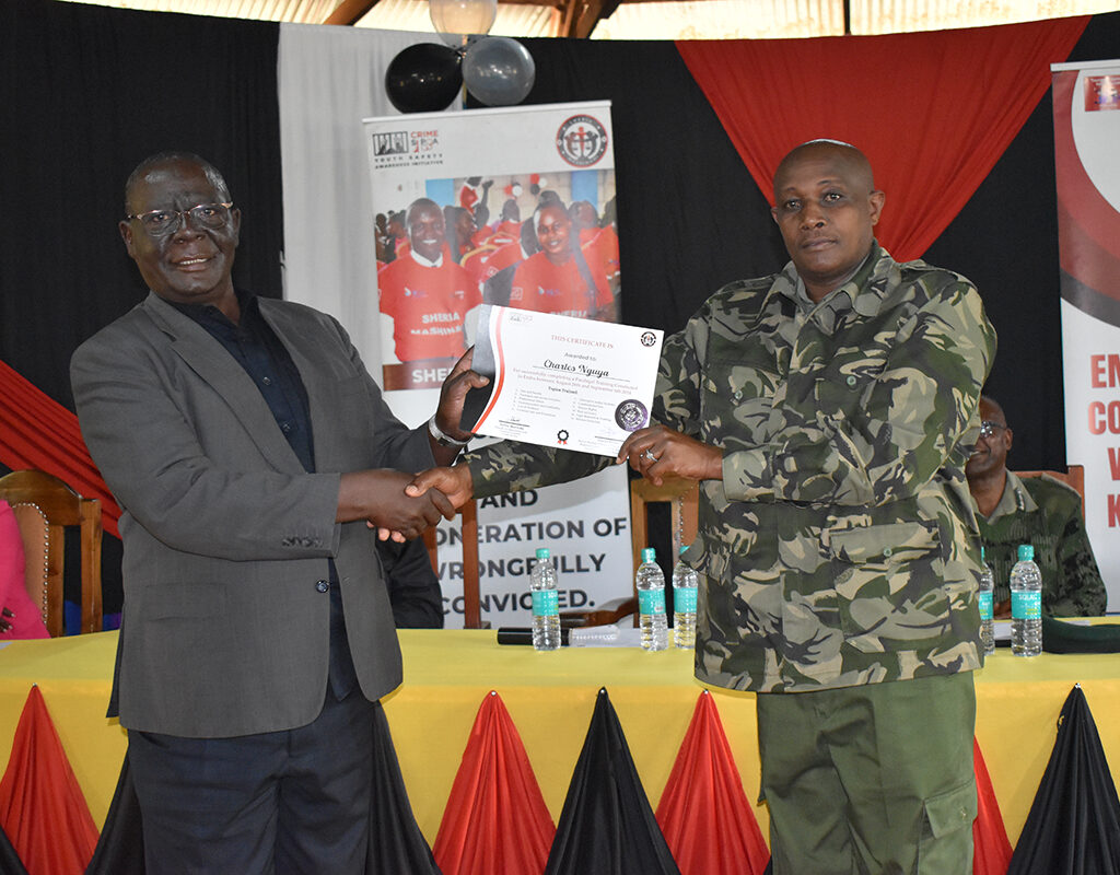 Pomp at Paralegals Graduation in Embu Main Prisons 